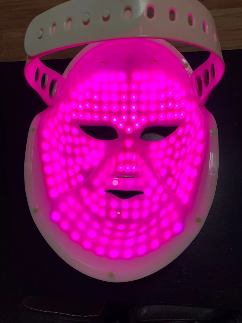 CELLRETURN LED Face Mask - Rose Gold & White